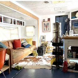 Remodeled 2006 Salem RV/tiny Home