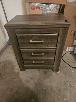 Night stand