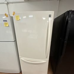 White Basic Top Freezer Refrigerator