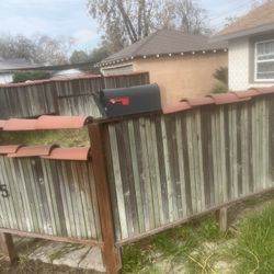 FREE REPURPOSED BARN WOOD 🪵 