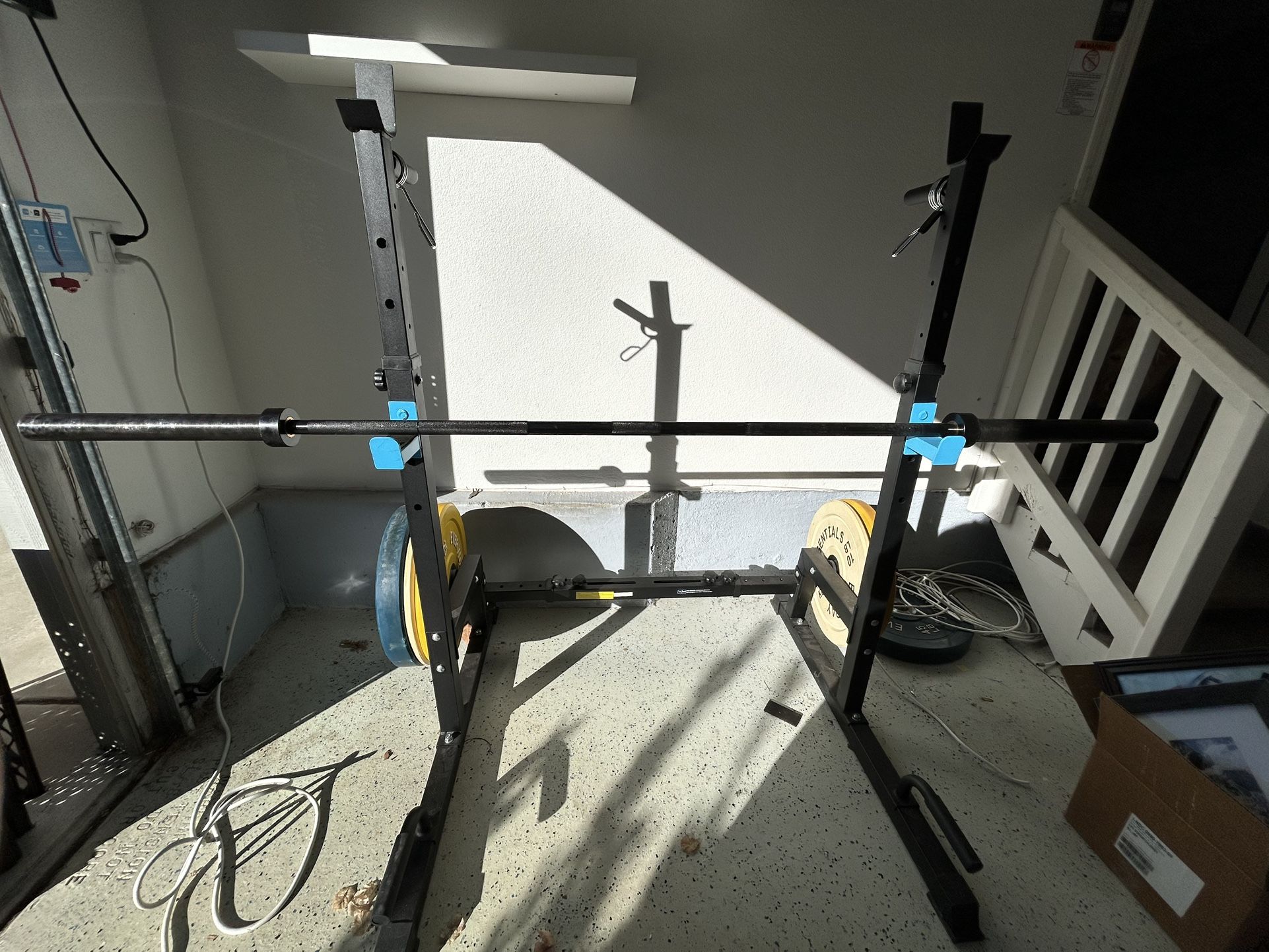 Weight Bench 