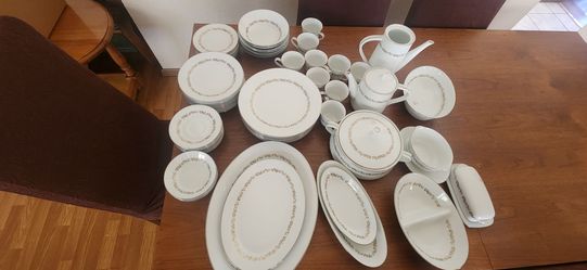Noritake Shane 6687 China Set