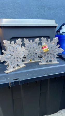 Snowflakes Decor