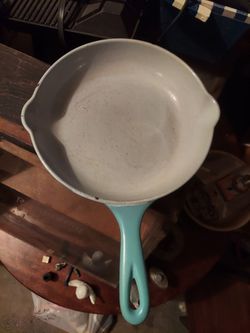 Vintage le creuset paris blue cast iron enamel skillet