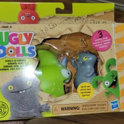 Ugly Dolls Squish & Go Sharwhal Ugly Dolls Toy 3 Surprises Inside New