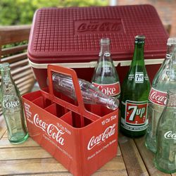 Vtg 70’s Coca-Cola Coke Cooler 16oz 6pk Holder & Bottles 