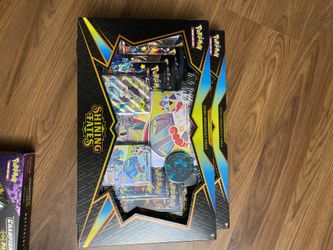 Pokémon Shining Fates Premium Collection