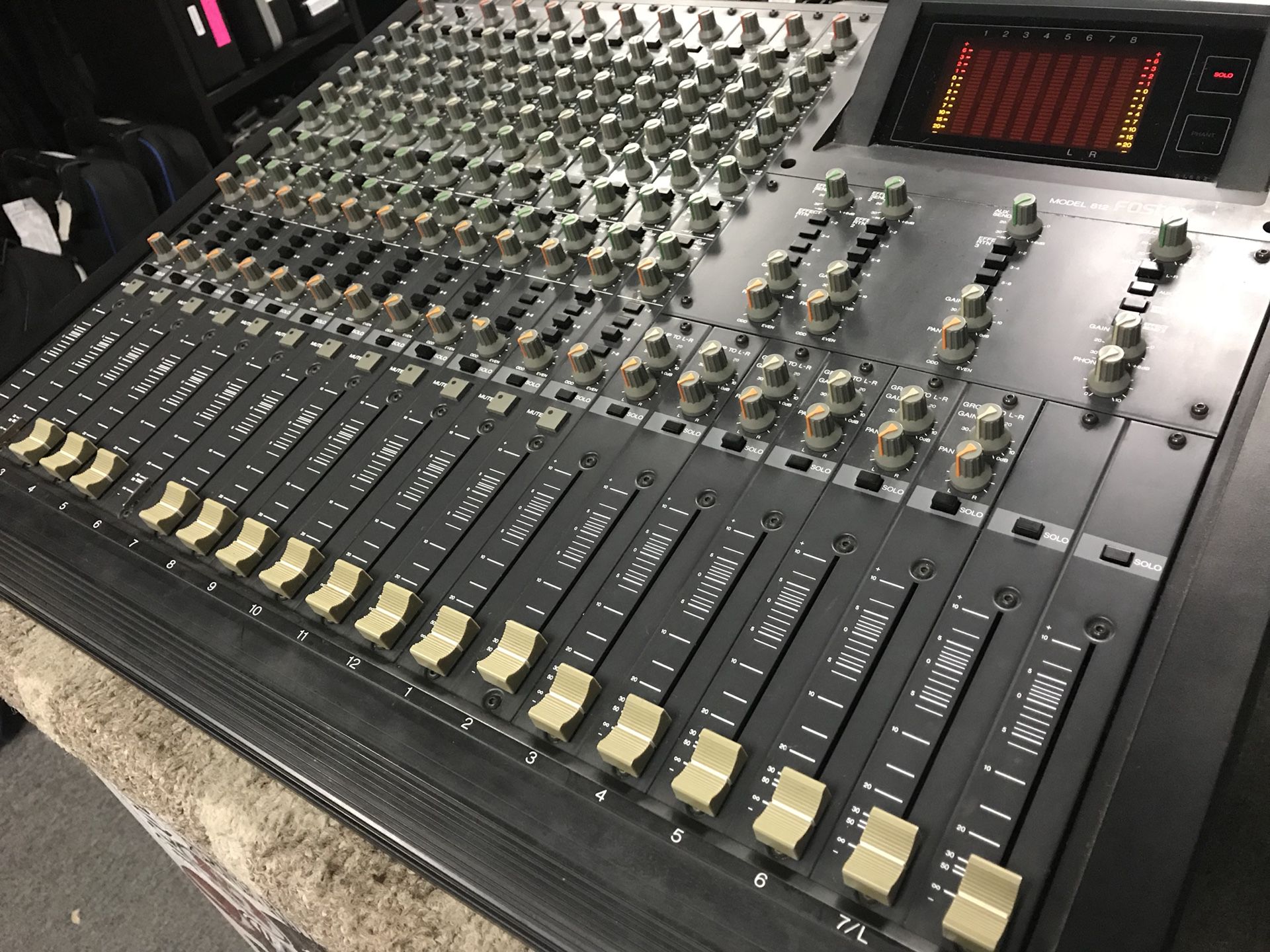 paritet betale Cafe Fostex 812 vintage analog mixing board. Make me a offer! for Sale in  Temecula, CA - OfferUp