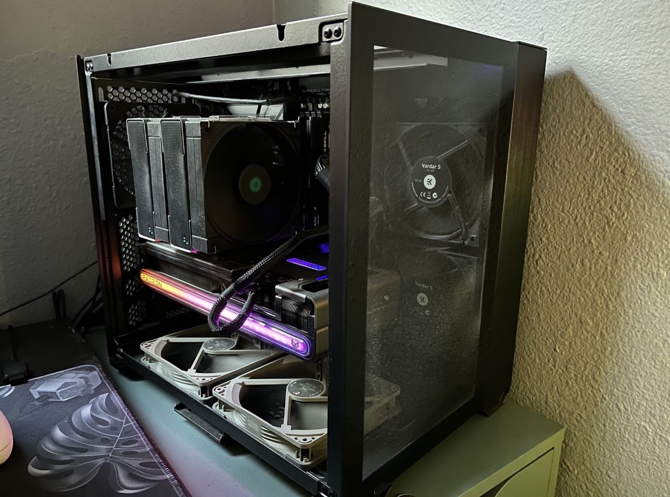 Gaming / Streaming PC, Ryzen 7800X3D, 7800XT, B650 Gaming X AXV2