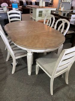 Costumize Dining Table and Dining Chairs Fast Delivery Military Discount Only $39 Down Payment 👉 PLEASE ASK FOR JON GREEN WHEN YOU ARRIVE!