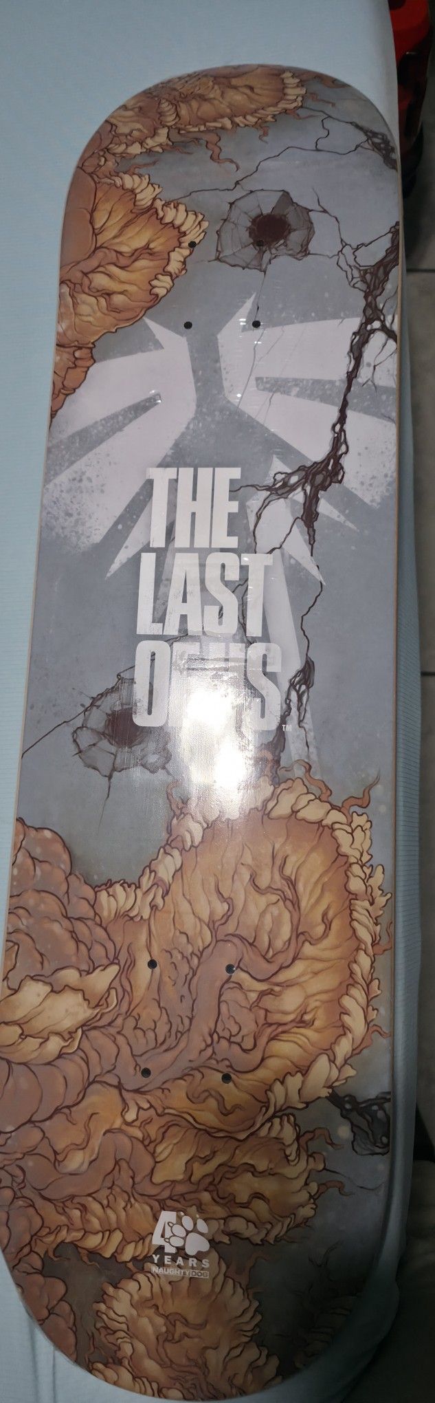 The Last of Us Skateboard 40 years of Naughty Dog