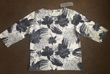 Brand new Allyson Whitmore 3/4 sleeves t-shirt !!!