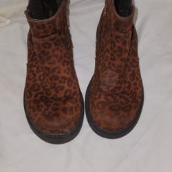 Little Girls Cheetah Boots