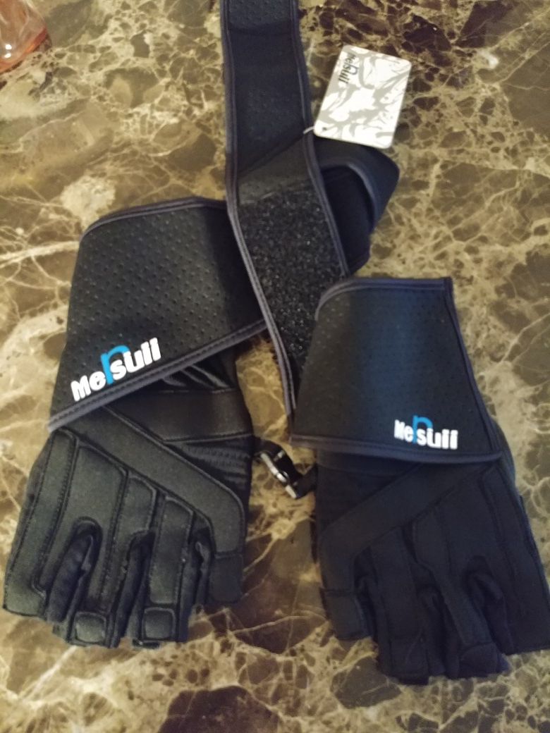 Workout gloves (new)