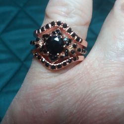 Size 8 3 Piece WEDDING RING SET With Black Crystal Stones In Rose Gold 