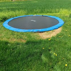 Trampoline