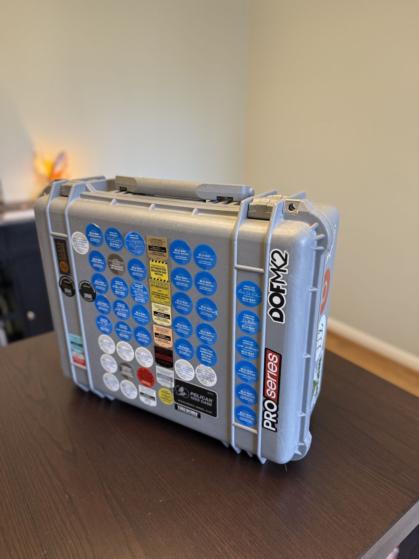 Pelican 1550 Camera Case With Foam – Silver | Great Condition