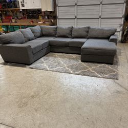 Michael Nicholas Designs Large Gray Sectional with Chaise