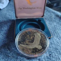 4 OZ .999 FINE SILVER WITH 24K GOLD LAYERED  COIN
