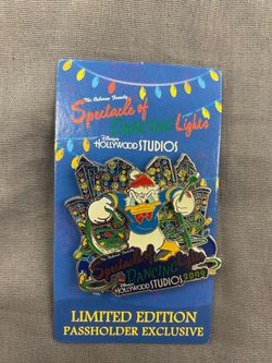 Disney Hollywood Studios Osborne Dancing Lights 2009 Donald LE Passholder Pin