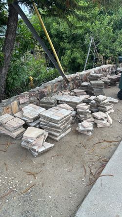 Free tile