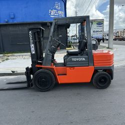 Forklift Toyota 