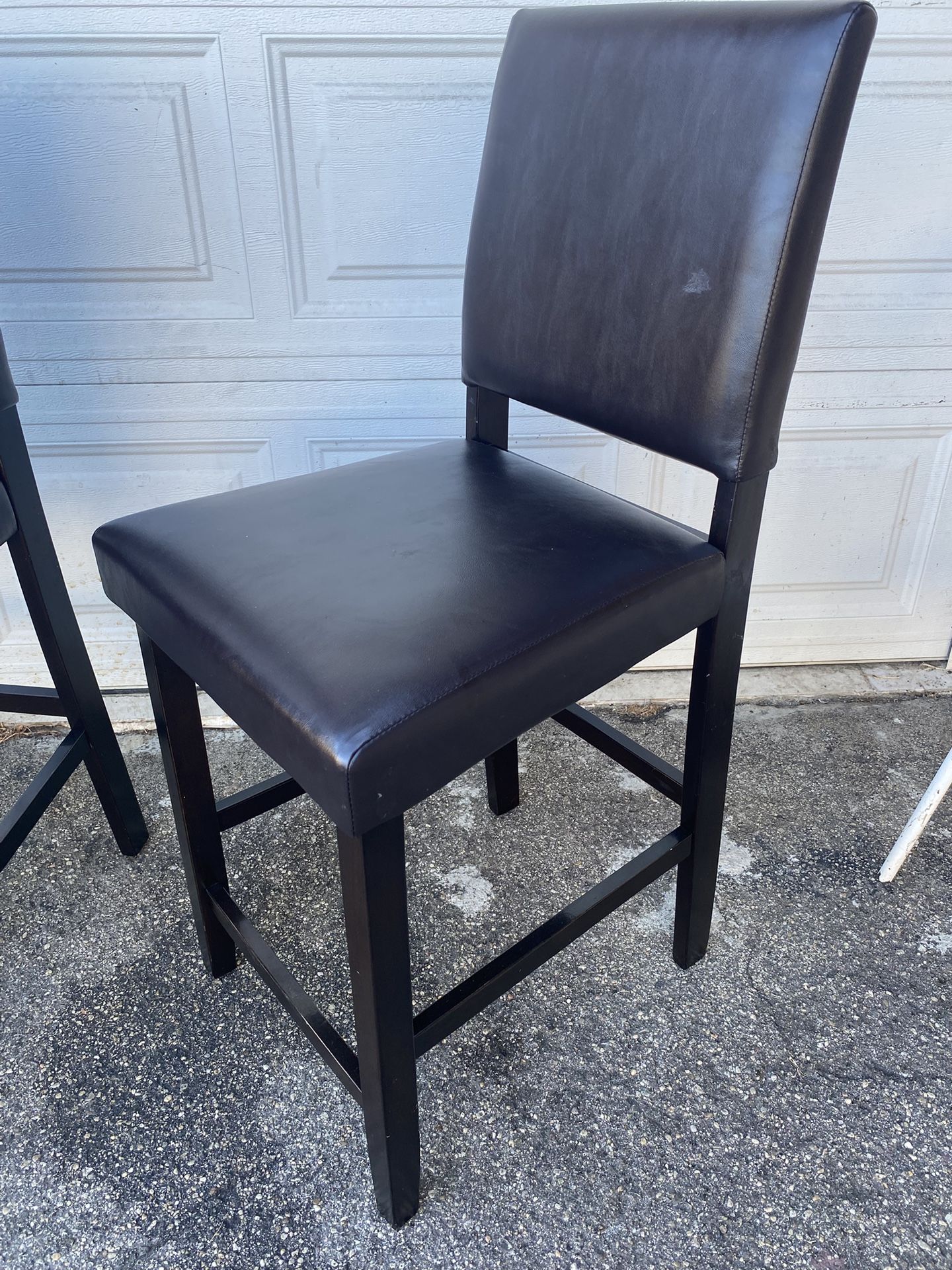 Table Chairs 