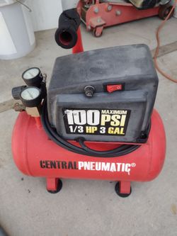 Air compressor 100ps. Works good $20