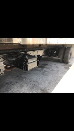 Isuzu NPR diesel fuel tank round type in working order