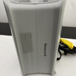 Portable space heater