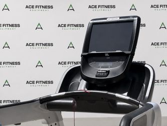Precor Treadmill w P82 15” Touch Screen