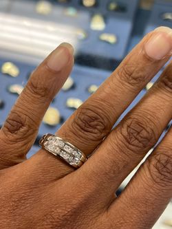 Diamond band