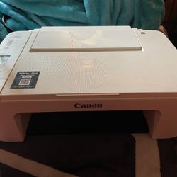 Wireless Projector In Great Conditions