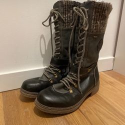 Lined Winter Boots 