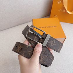 Louis Vuitton New Belt With  Box 