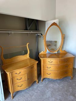 Vintage Bird’s Eye Maple Dresser Set