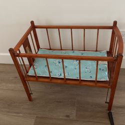 Vintage/antique Doll Wooden Doll Crib 