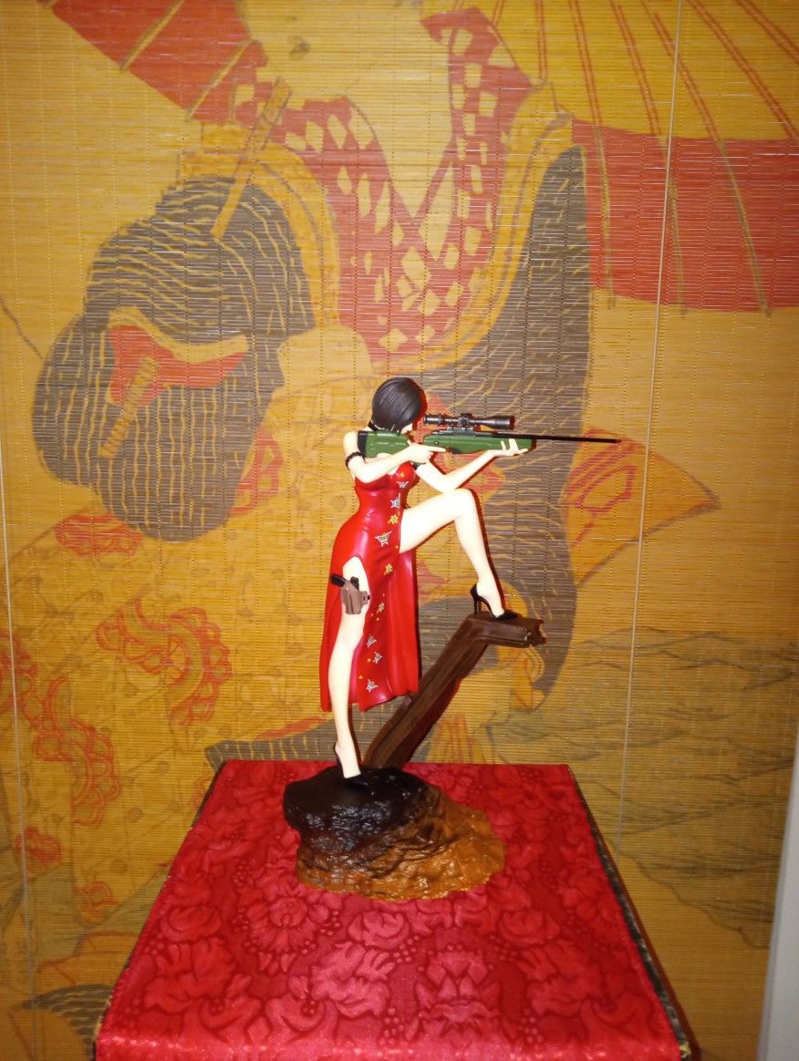 Resident Evil Biohazard Ada Wong Diorama Bust Action Figure Statue Figurine