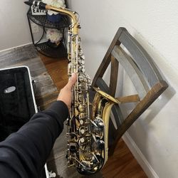 Bundy Alto Sax 