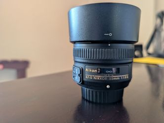 AF-S NIKKOR 50mm f/1.8G Camera Lens