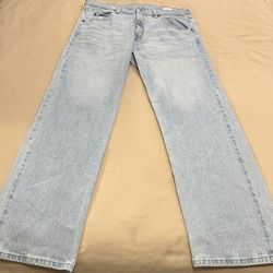 Wrangler Men’s Sz 34x32 Light Wash Denim Jeans