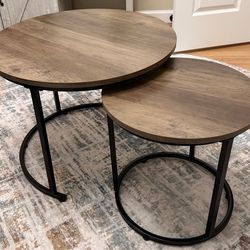 Nesting Coffee Table set of 2