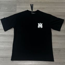 Size M Amiri logo t shirt