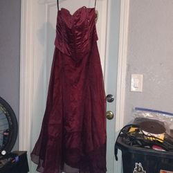 DreSS Burgundy SizeXL