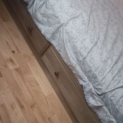 Twin Platform  Bed