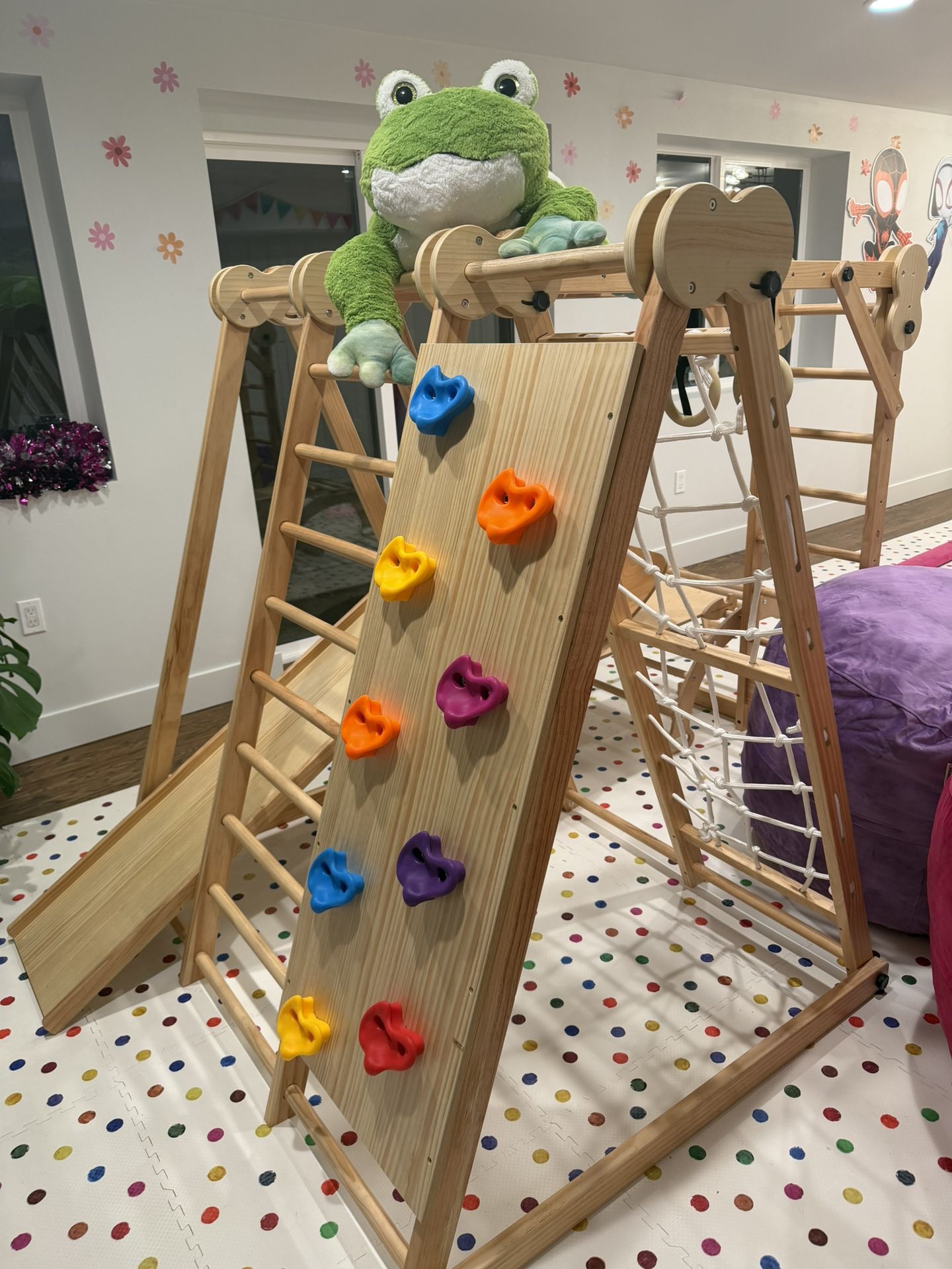 Avenlur Foldable Jungle Gym 