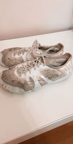 size 8.5 Nfinity cheer shoes