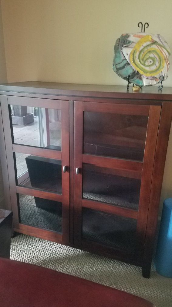 Entertainment Console 2 pier cabinets for each side
