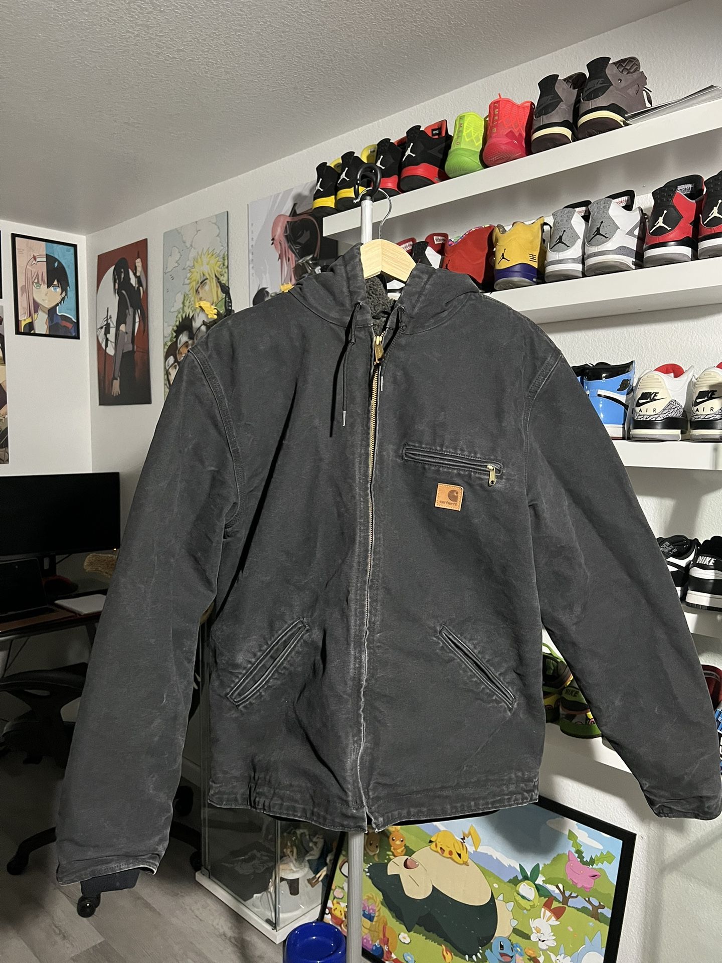 Men’s Carhartt Jacket Size Medium