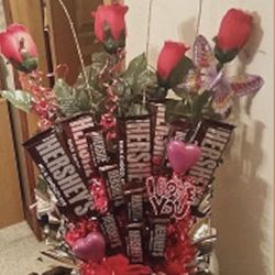 Valentines Day Gifts And Arrangements 